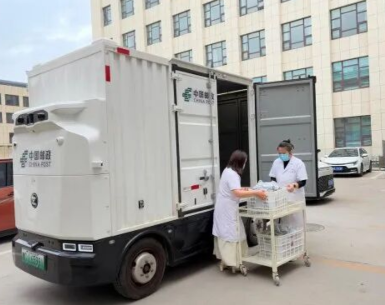 日均跑1500公里、深耕多场景落地:聊城邮政无人配送重塑城乡快递运营新模式